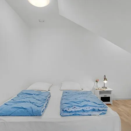 Apartment 3 Bedroom Amazing In