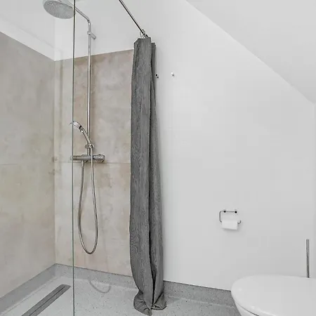 Apartment 3 Bedroom Amazing In Karrebaeksminde