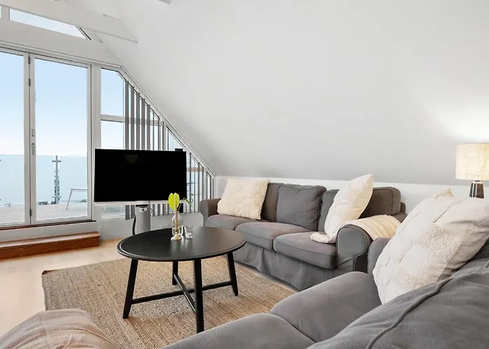Three-bedroom In Karrebaksminde Apartament